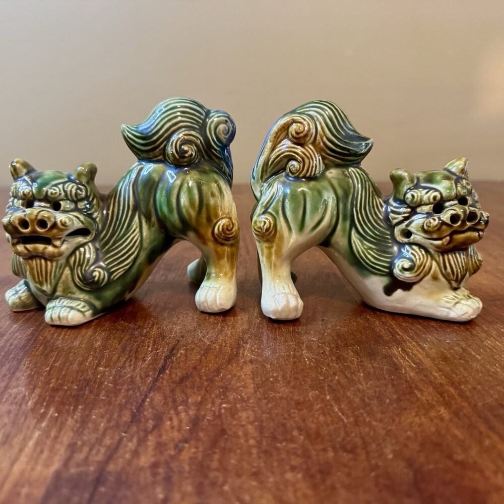 Vintage Japanese Okinawa Shisa Foo Dog Guardian Lion Pair Green Glaze